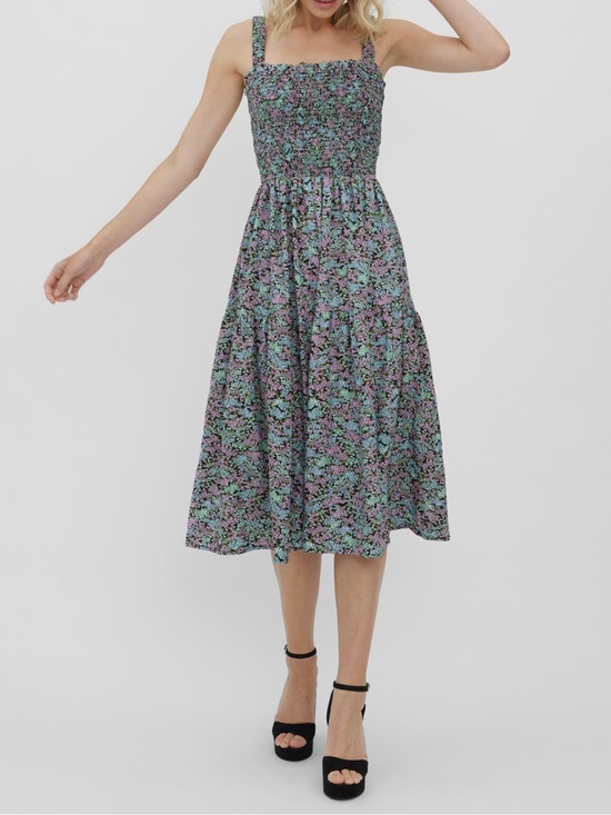 Vero Moda Dresses & Skirts - Pre-Owned. Vero Moda Mollie Sleeveless Midi Dress. Great Condition.